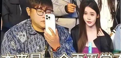 吃瓜男网红事件,揭秘网络舆论的狂欢与反思