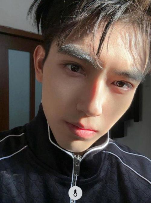 陈飞宇吃瓜网红视频大全,趣味瞬间尽收眼底