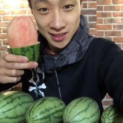 内蒙古网红吃瓜事件视频